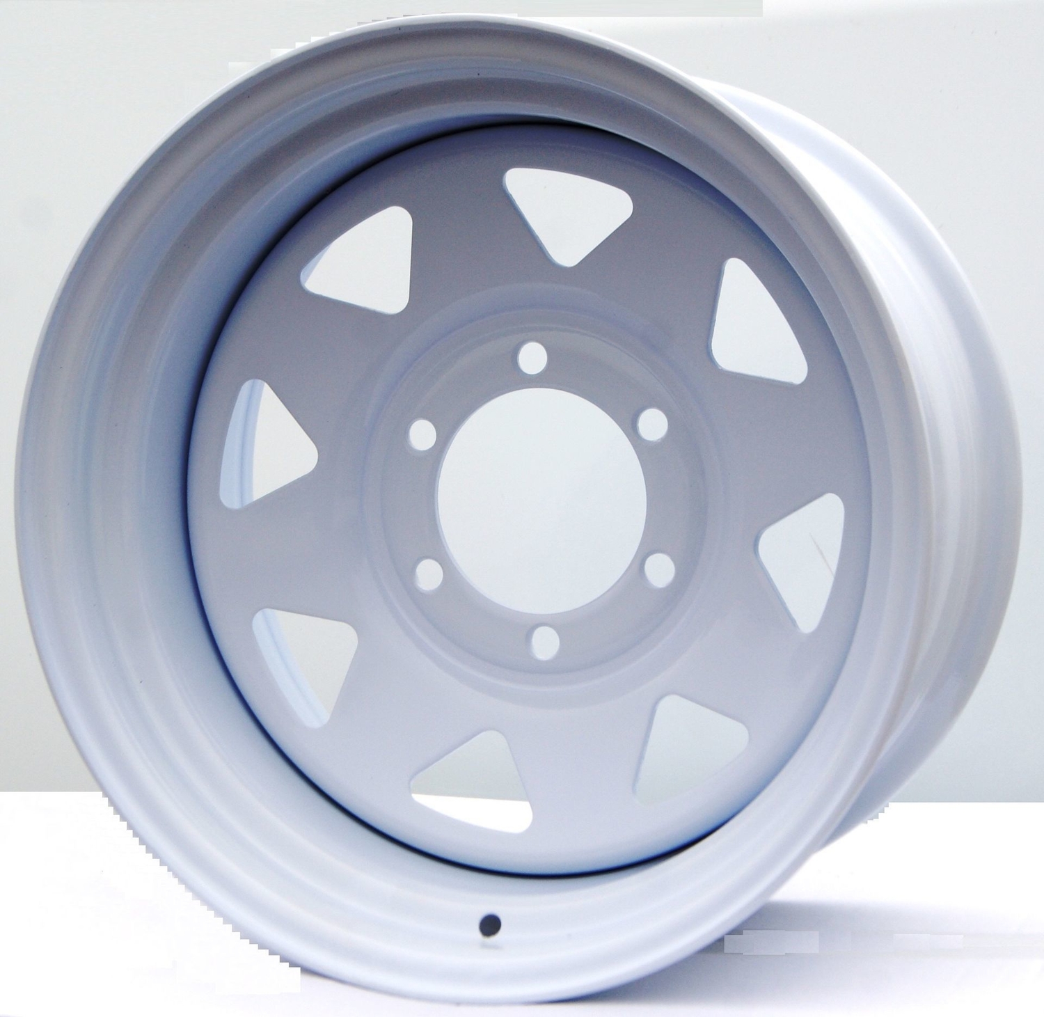 MAGNUM MG82 White 5*139,7 8xR15 ET-19 DIA110
