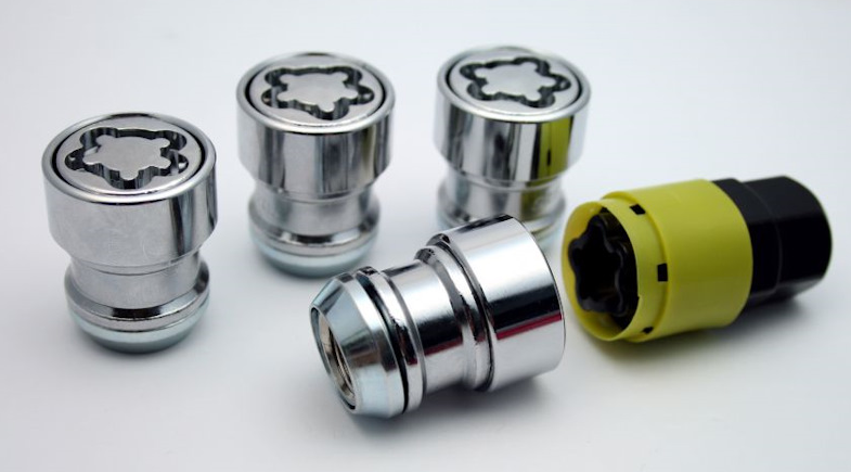 Гайка Вектор секрет M12x1,5x32x32x19/21 конус box 4+2 CHROME (вращ кольцо, закрыт) 726345X2